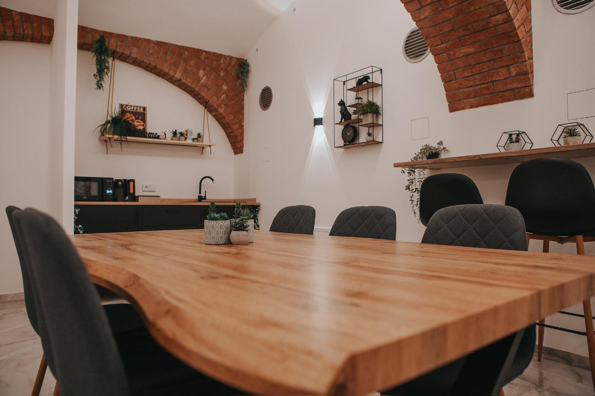 Zizkoff Apartments Praha Bagian luar foto