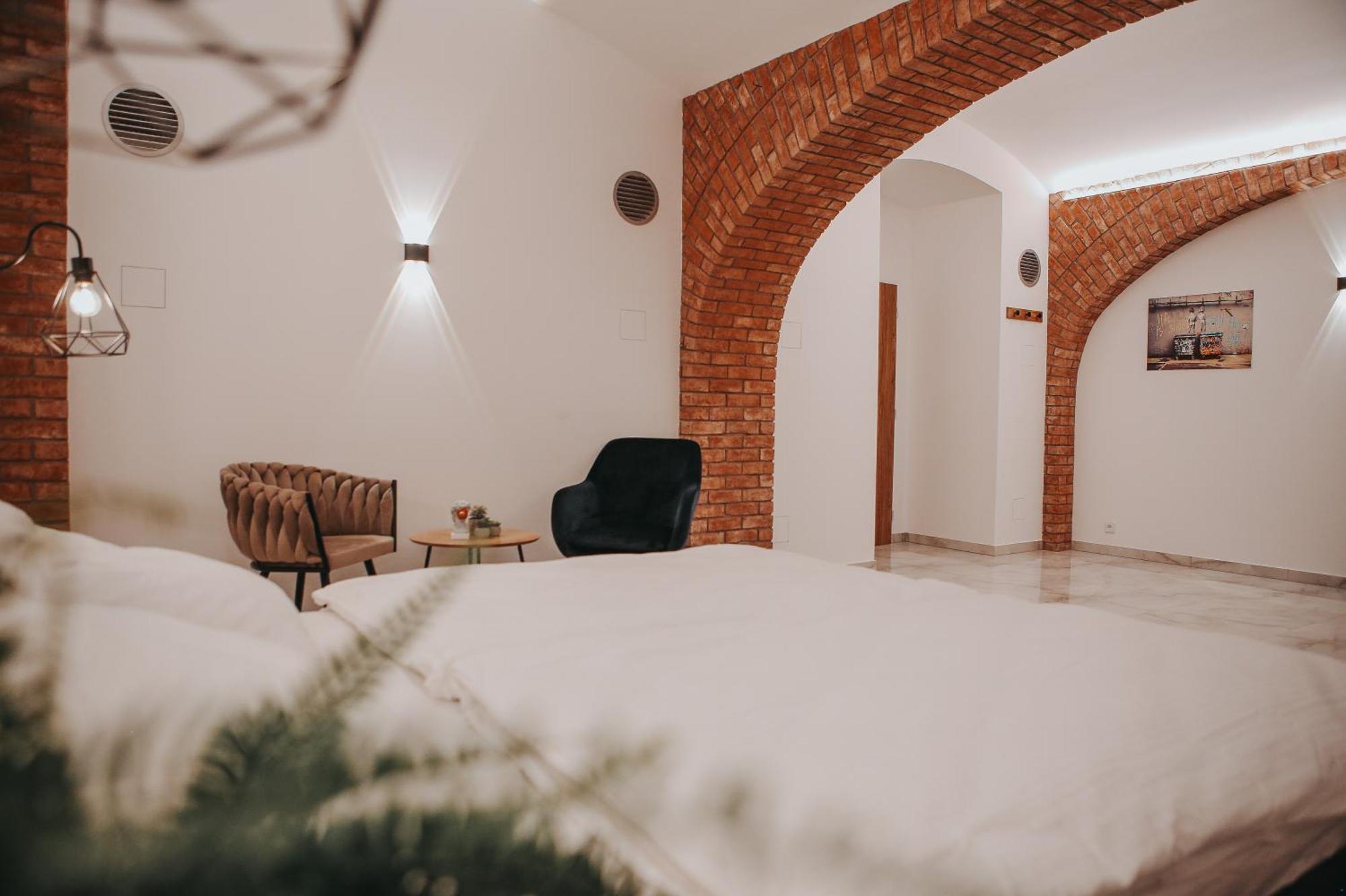 Zizkoff Apartments Praha Bagian luar foto